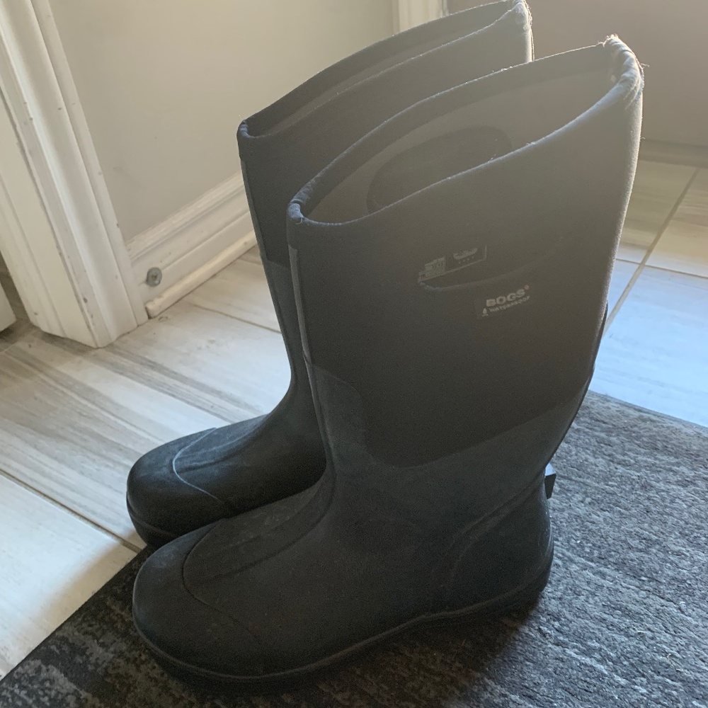 Men’s BOGS Ultra High Insulated Winter Boots - Size 10 - Very good